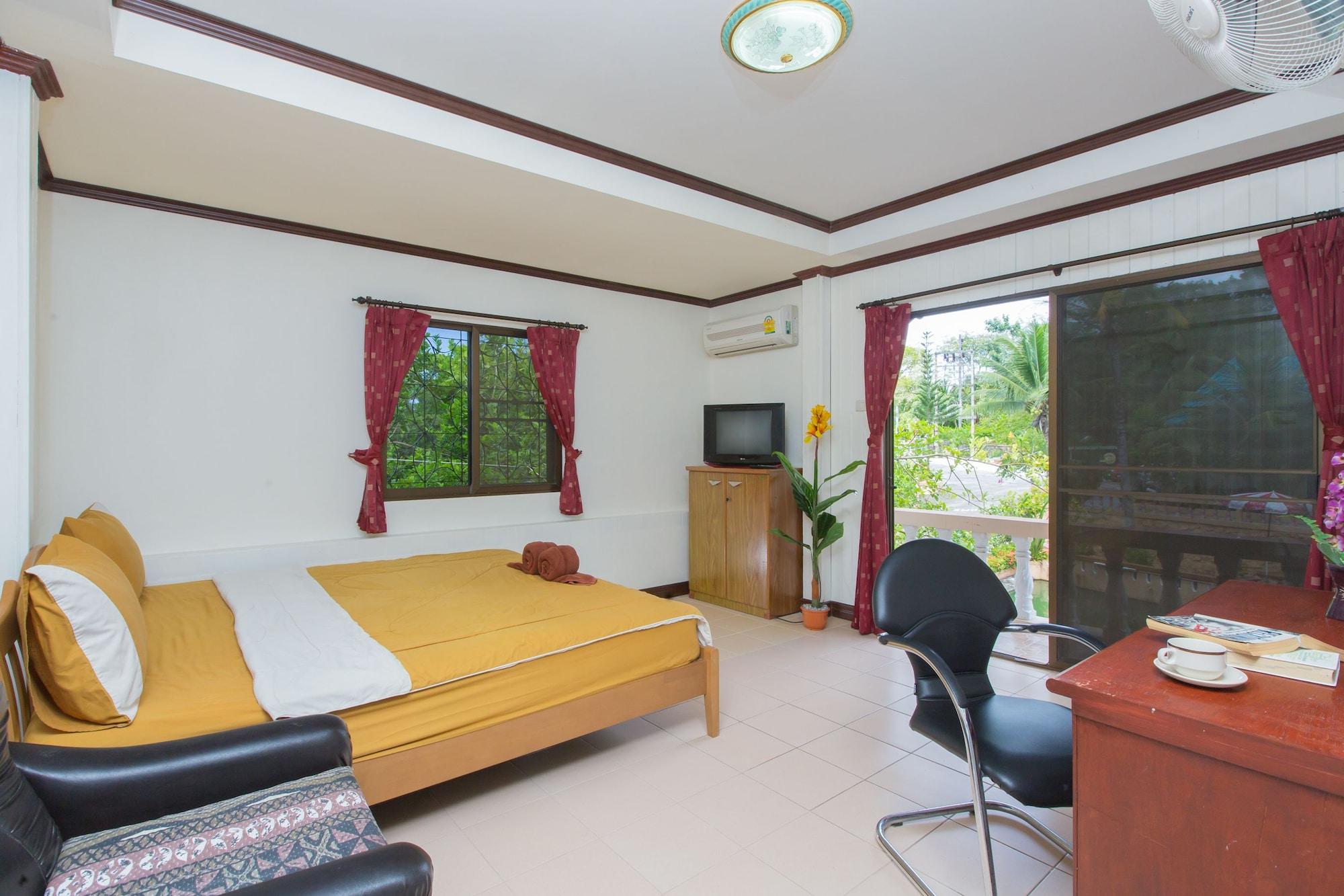 Patong Rai Rom Yen Resort Sha Ngoại thất bức ảnh