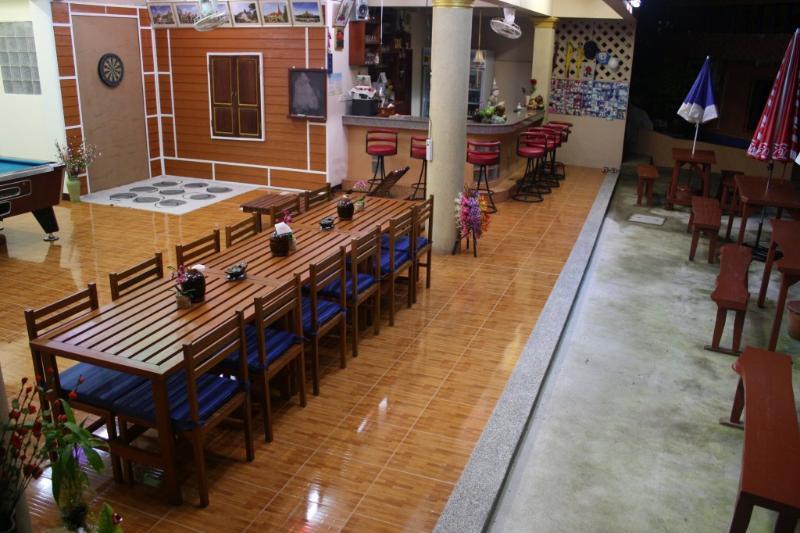 Patong Rai Rom Yen Resort Sha Ngoại thất bức ảnh